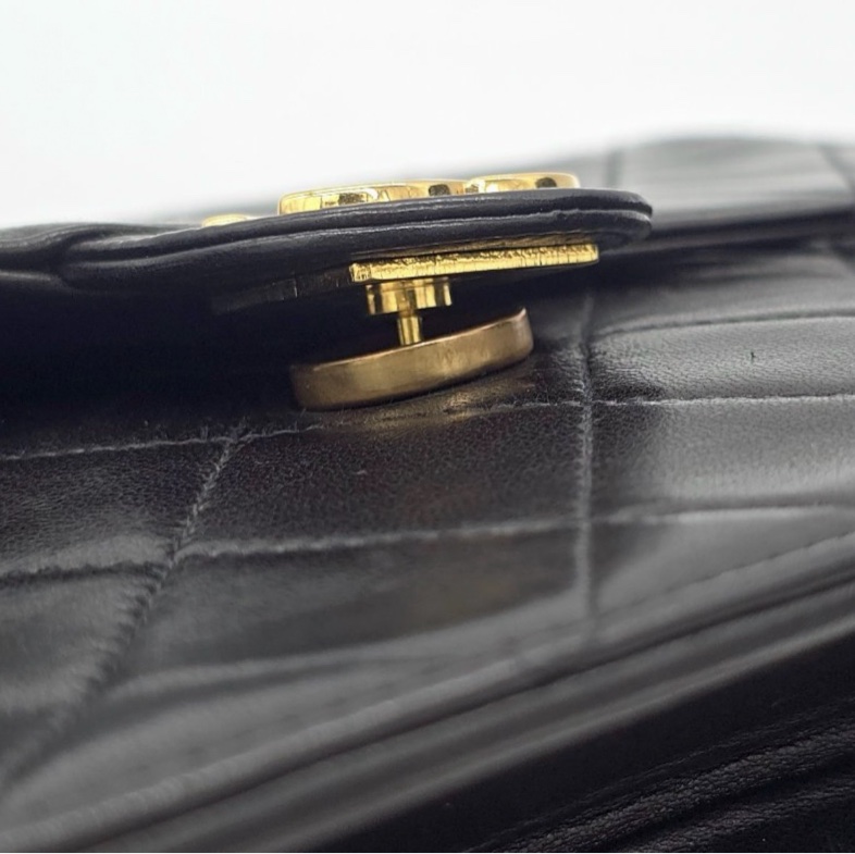 Chanel Vintage Classic Flap CF22 黑色羊皮肩背包-9