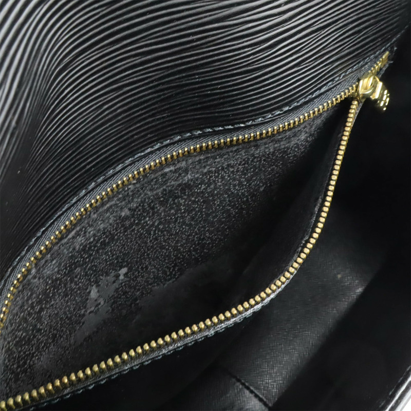 路易威登 Epi Saint-Cloud 單肩背包 Pochette 皮革 Noir 黑色 M52192-8