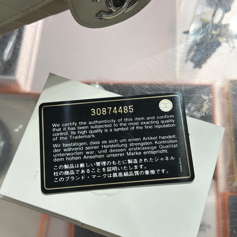 CHANEL MINI SQUARE 17CM FLAG BAG-6