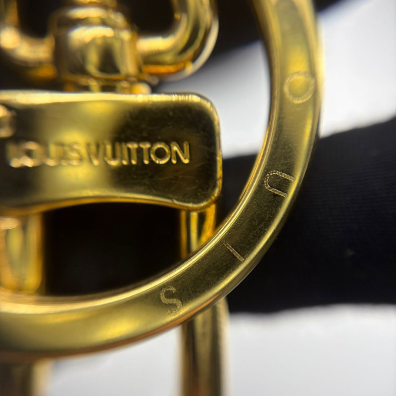 路易威登 Monogram 老花 Artsy 中号手提包-32