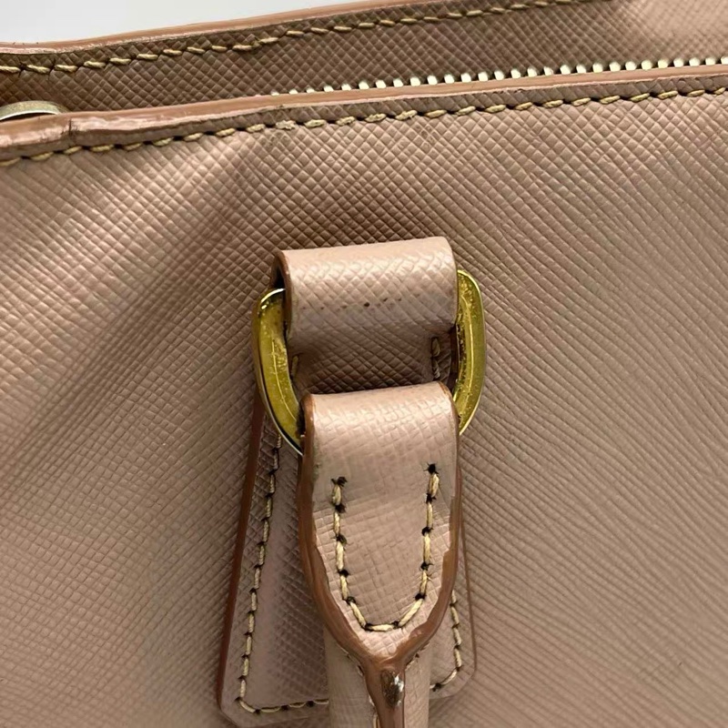 Prada粉色經典殺手包個人閒置出售-34