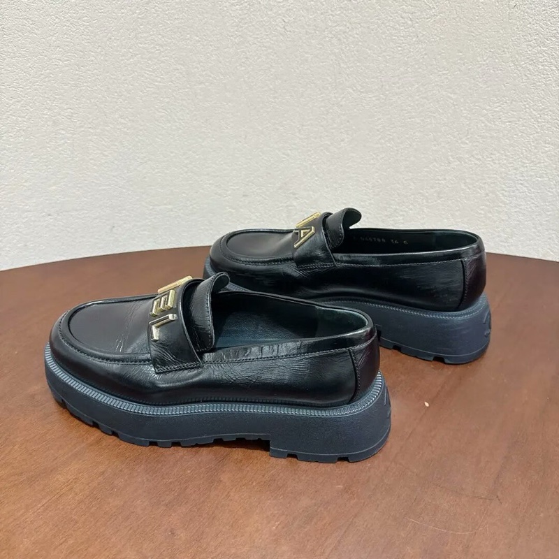 97新 Chanel 黑金字母logo厚底樂福鞋 36碼-15