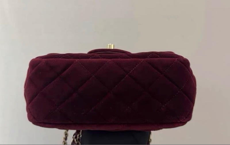 Chanel香奈兒 square flap bag水鑽金球酒紅色絲絨方胖子 滿滿高級感 30開有卡-4