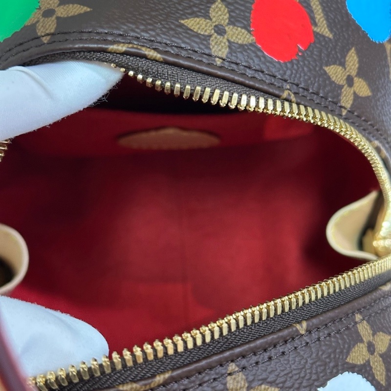 LV 草間彌生限定彩色波點骰子包芯片款15*15*15 全新閒置配件盒子塵袋購證-2