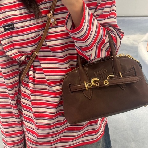 MIUMIUAventureNappa石楠木色金扣皮革手提貝殼包 27*16*10 全新閒置配件塵袋