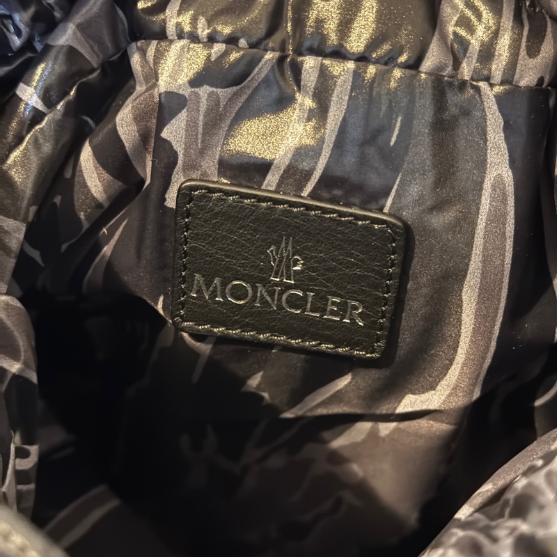 MONCLER 收納袋 盥洗包 束口袋 共三個-6