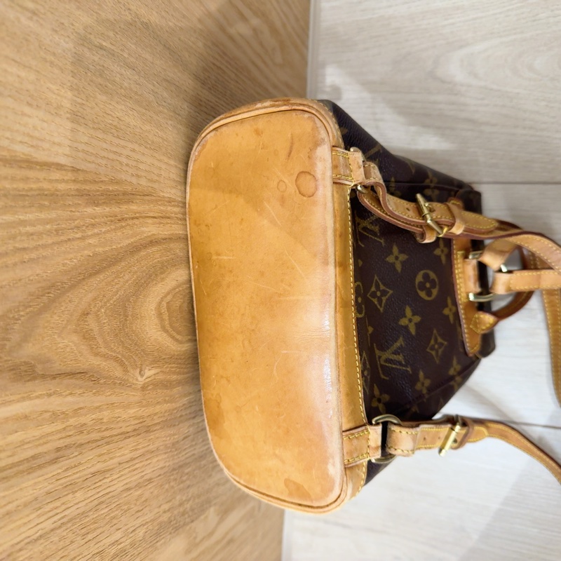 LV後背包mini-10