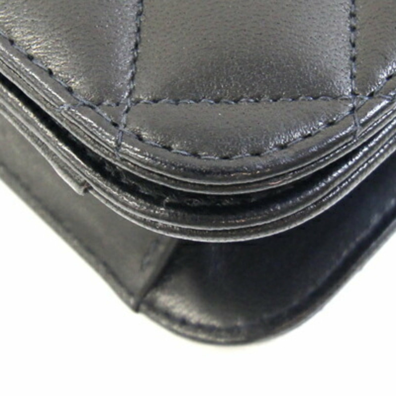 香奈兒 Matelasse 單肩包，黑色羊皮，單蓋，鏈條肩帶，菱格紋，全 Coco 標誌，女士款-3