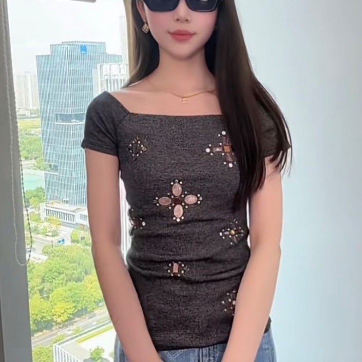 ❤️CHANEL 精緻裝飾上衣-1