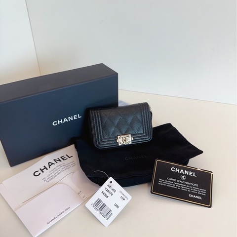 Chanel 香奈兒 leboy 黑金
