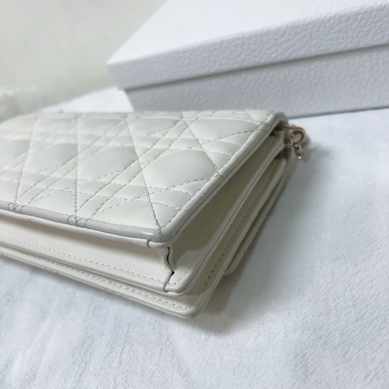 ෆ Dior Miss Dior Woc珍珠鏈條包-14