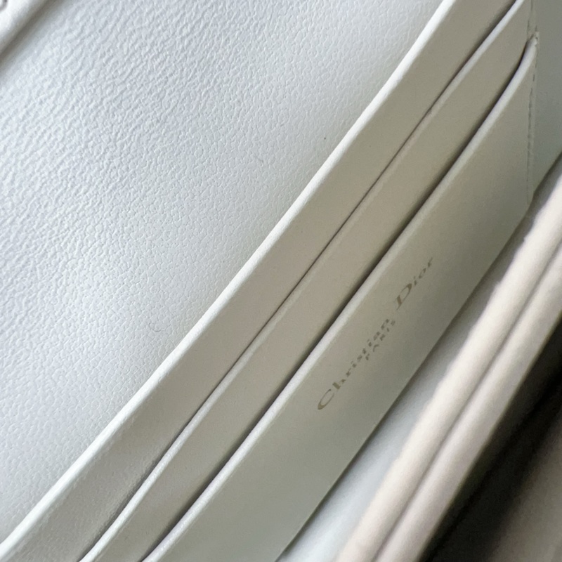 ෆ Dior Miss Dior Woc珍珠鏈條包-20