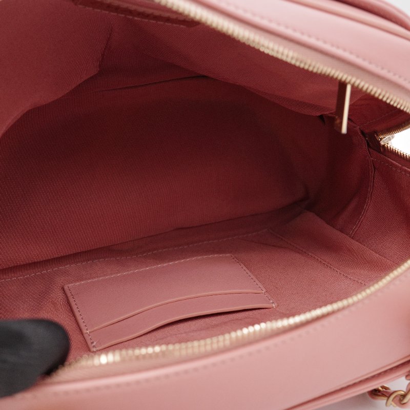 Chanel香奈兒 粉紅色菱格紋 羊皮 中型 兩用化妝包 相機包-13