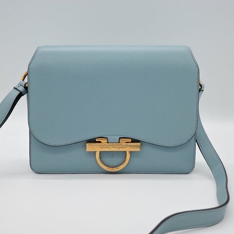 Salvatore Ferragamo菲拉格慕 Joanne 淺藍色 小牛皮 翻蓋包 斜背包