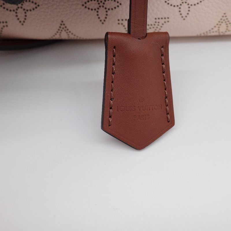 Louis Vuitton路易威登 Mahina Hina PM 經典老花 牛皮 肩背包 托特包 子母包-9