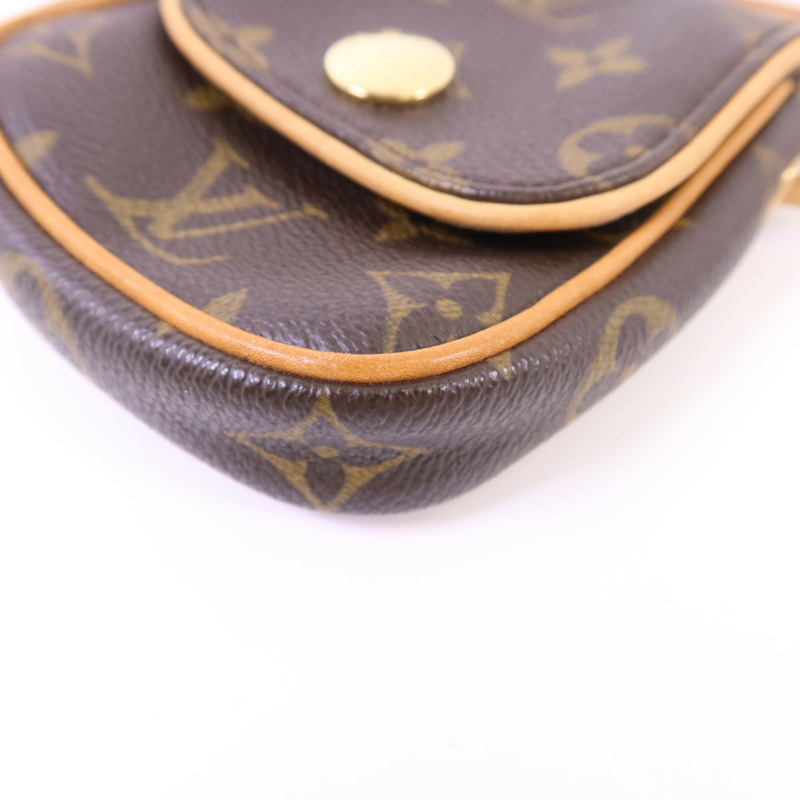 LOUIS VUITTON Monogram Pochette Cancun金扣肩背袋-11