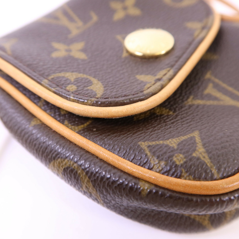 LOUIS VUITTON Monogram Pochette Cancun金扣肩背袋-15