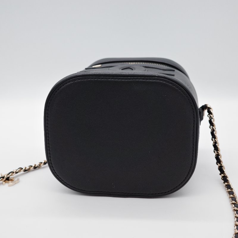 Chanel 香奈兒 CC Mania 黑色 羊皮 化妝包-5