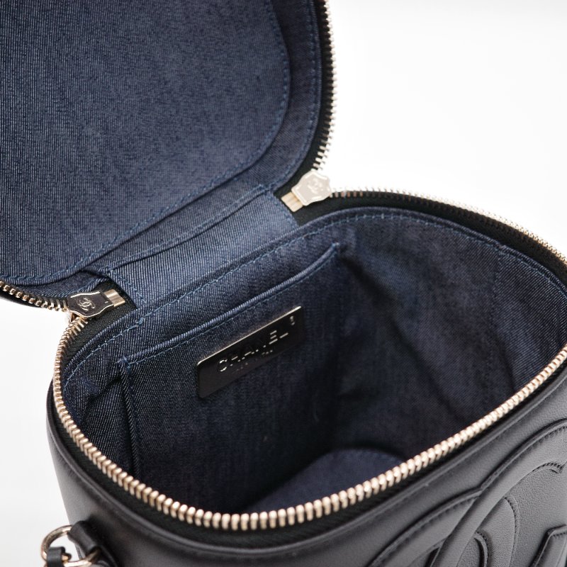 Chanel 香奈兒 CC Mania 黑色 羊皮 化妝包-13