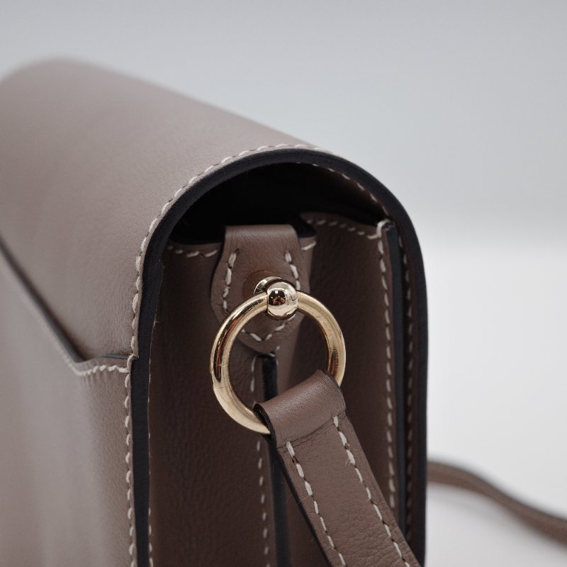 Hermès愛馬仕Roulis 23 大象灰 牛皮 金扣 斜背 豬鼻子包-6
