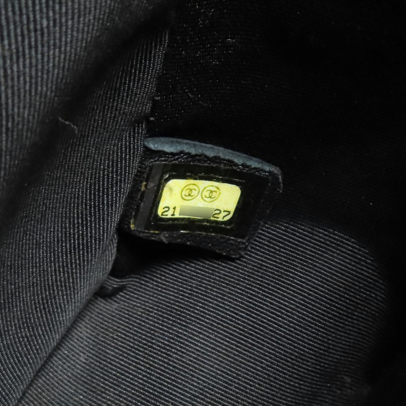 綠色 Iridescent 菱格紋 牛皮 BOY 28 鍊帶肩背包【CHANEL 香奈兒】 A67086-8