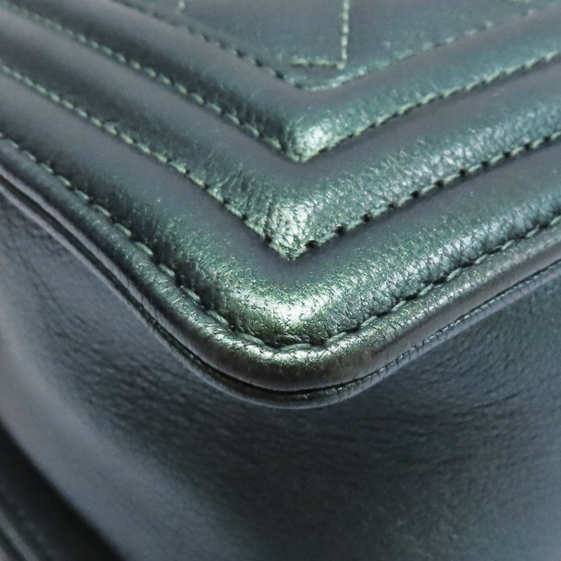 綠色 Iridescent 菱格紋 牛皮 BOY 28 鍊帶肩背包【CHANEL 香奈兒】 A67086-14