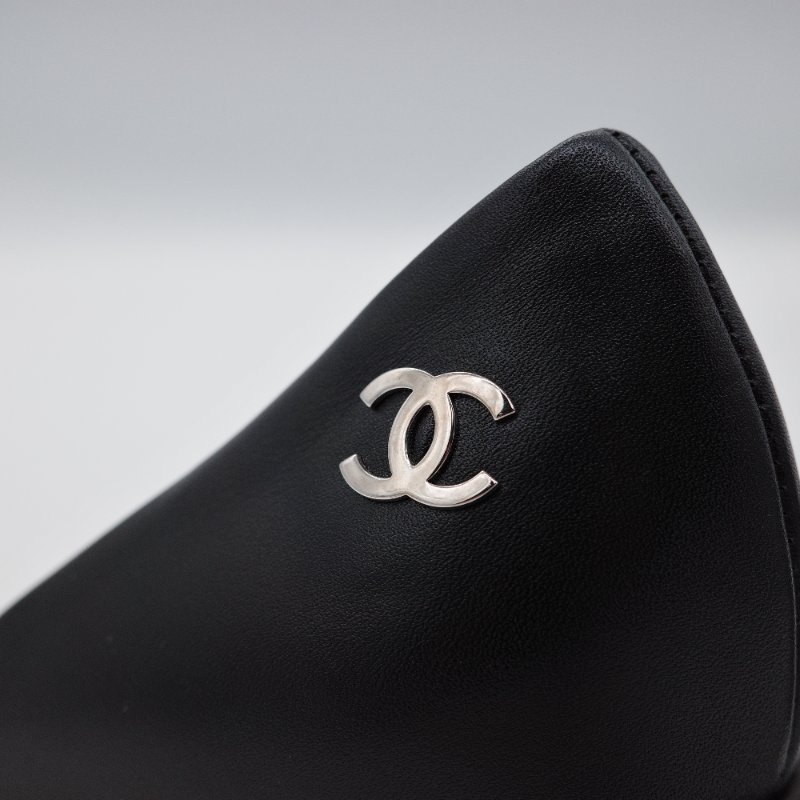 Chanel香奈兒 黑色皮革拼接銀色金屬 鞋頭高跟鞋-8