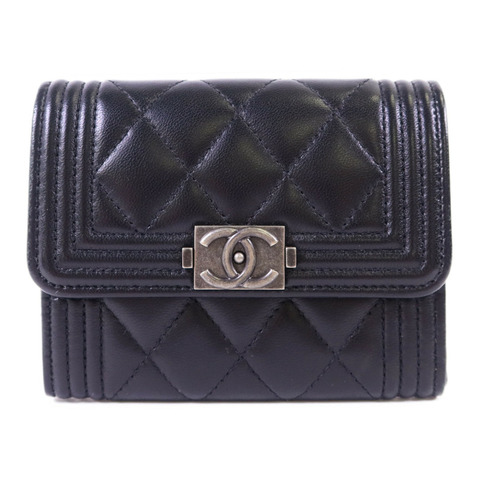 CHANEL 羊皮皮革Boy Card Holder銀扣卡片套