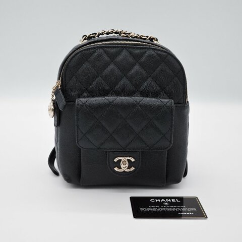 Chanel香奈兒CC Day 黑色 魚子醬小牛皮 迷你後背包