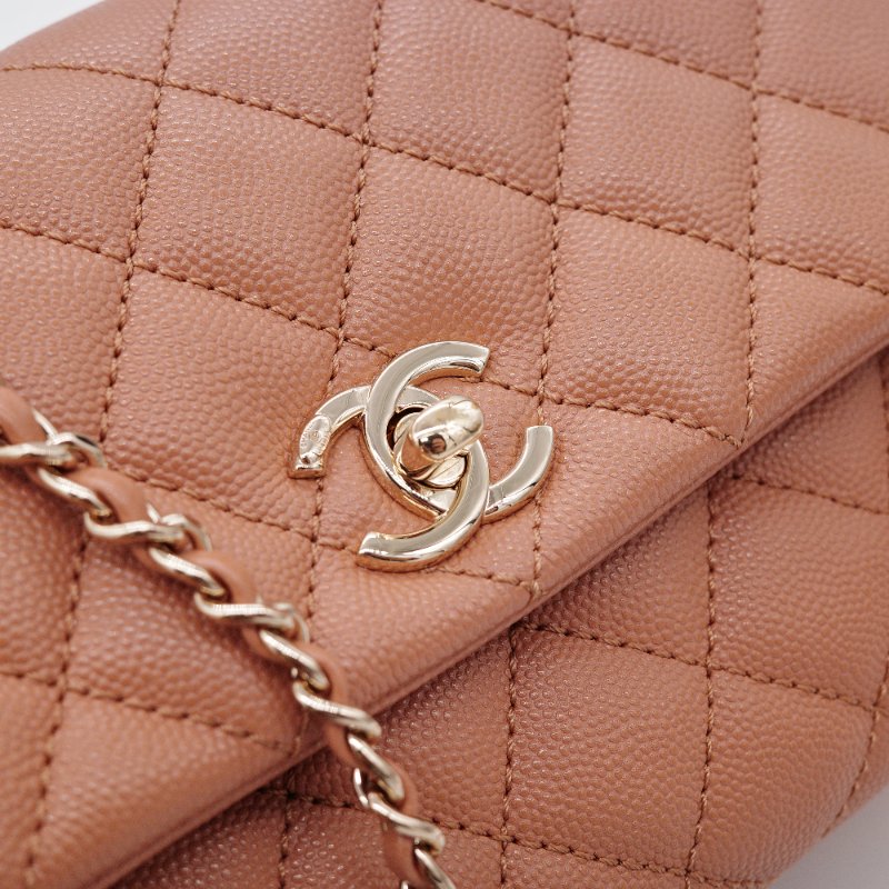 Chanel香奈兒 Coco Handle焦糖色 深米色 魚子醬小牛皮 迷你提把包 肩背包 斜背包-9