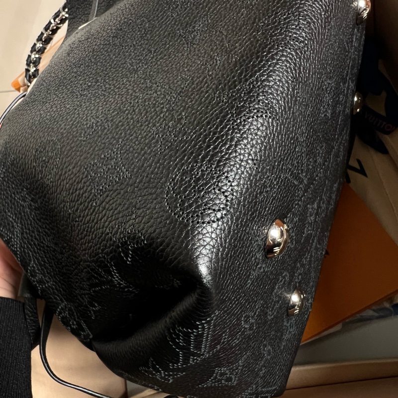Louis Vuitton Bella水桶包-8