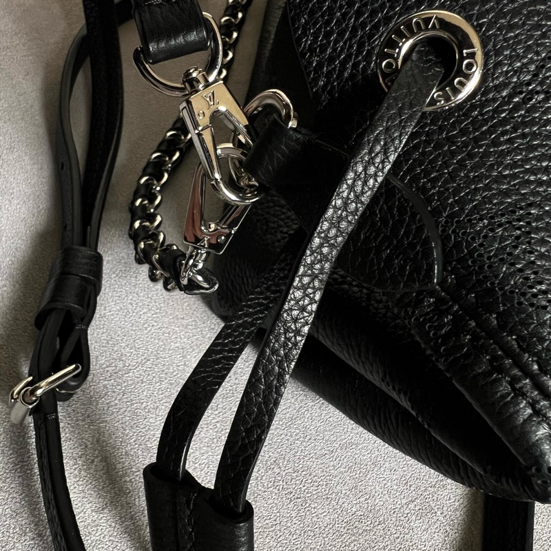 Louis Vuitton Bella水桶包-13