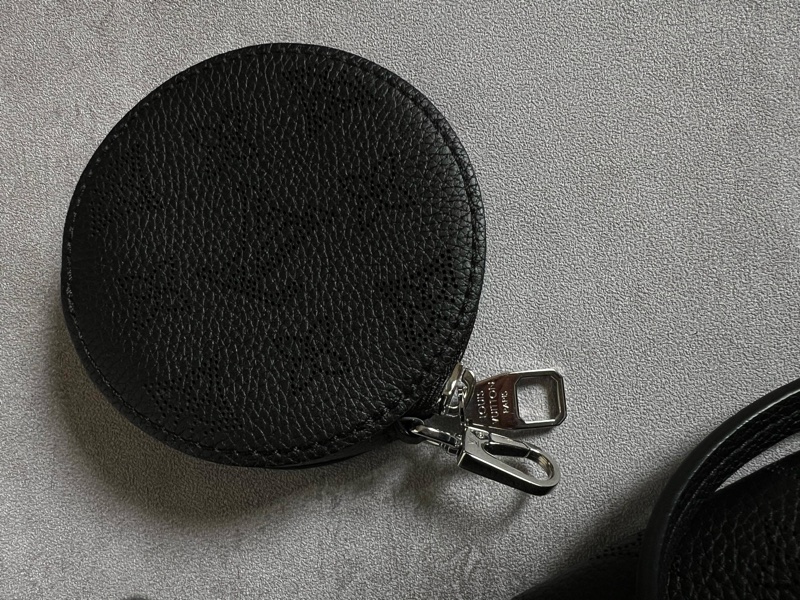 Louis Vuitton Bella水桶包-18