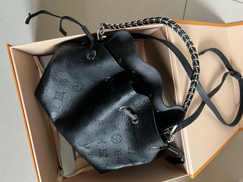 Louis Vuitton Bella水桶包-20