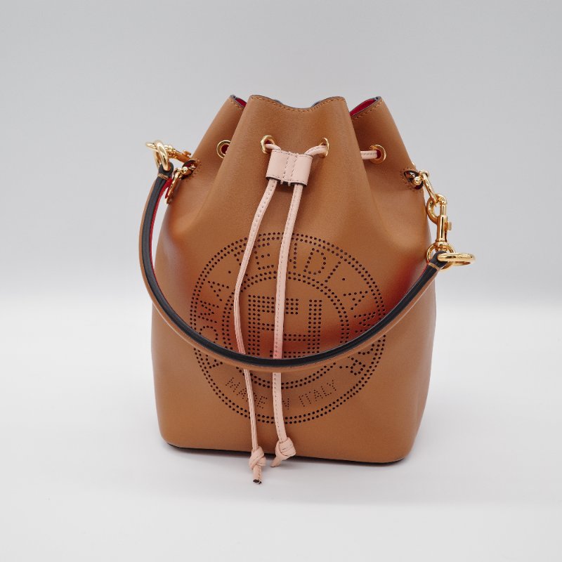 Fendi芬迪Mon Tresor 棕色 牛皮 小型水桶包 肩背包-1