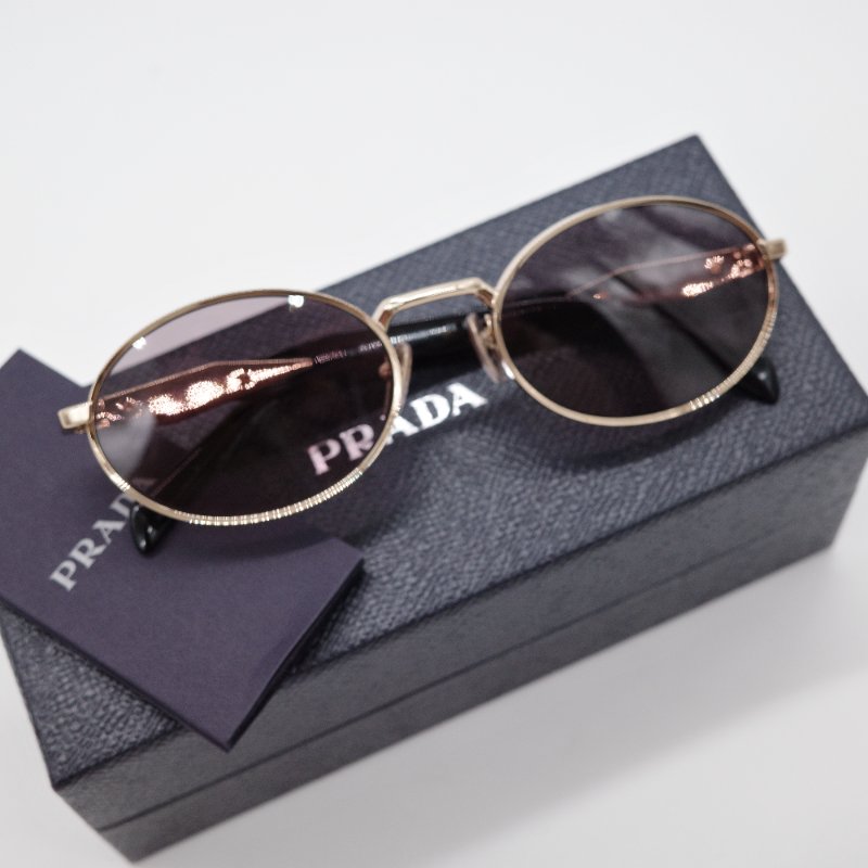 Prada 普拉達 PR 65ZS 淡紫棕色鏡 淺金色鏡框 橢圓太陽眼鏡-0