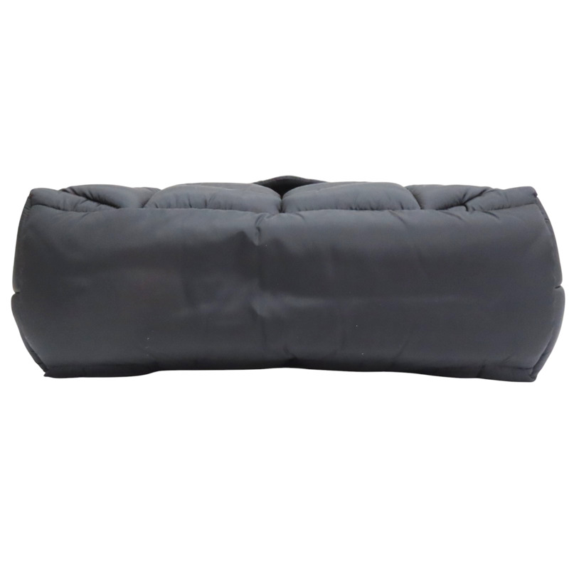 黑色 尼龍 Loulou Puffer 肩背包【SAINT LAURENT 聖羅蘭】 733630-3