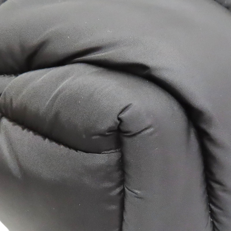 黑色 尼龍 Loulou Puffer 肩背包【SAINT LAURENT 聖羅蘭】 733630-10