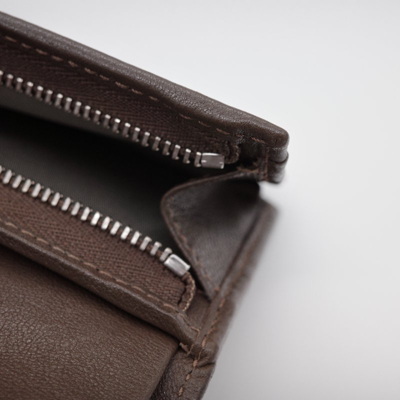 Gucci 古馳 Blondie GG LOGO 深咖 牛皮 車線扣式零錢 短夾-11