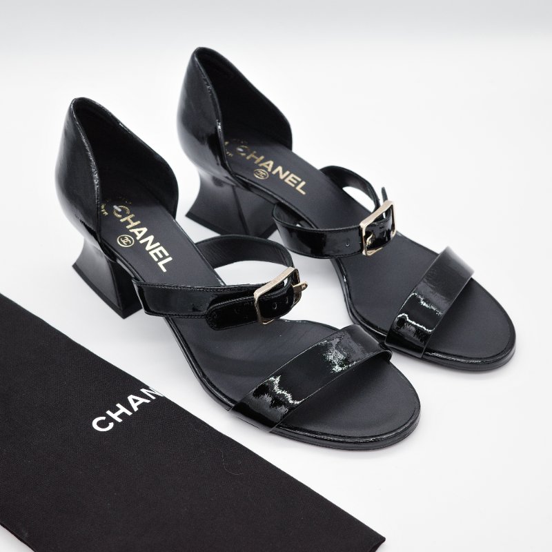 Chanel 香奈兒 黑色 漆皮 粗跟涼鞋-0