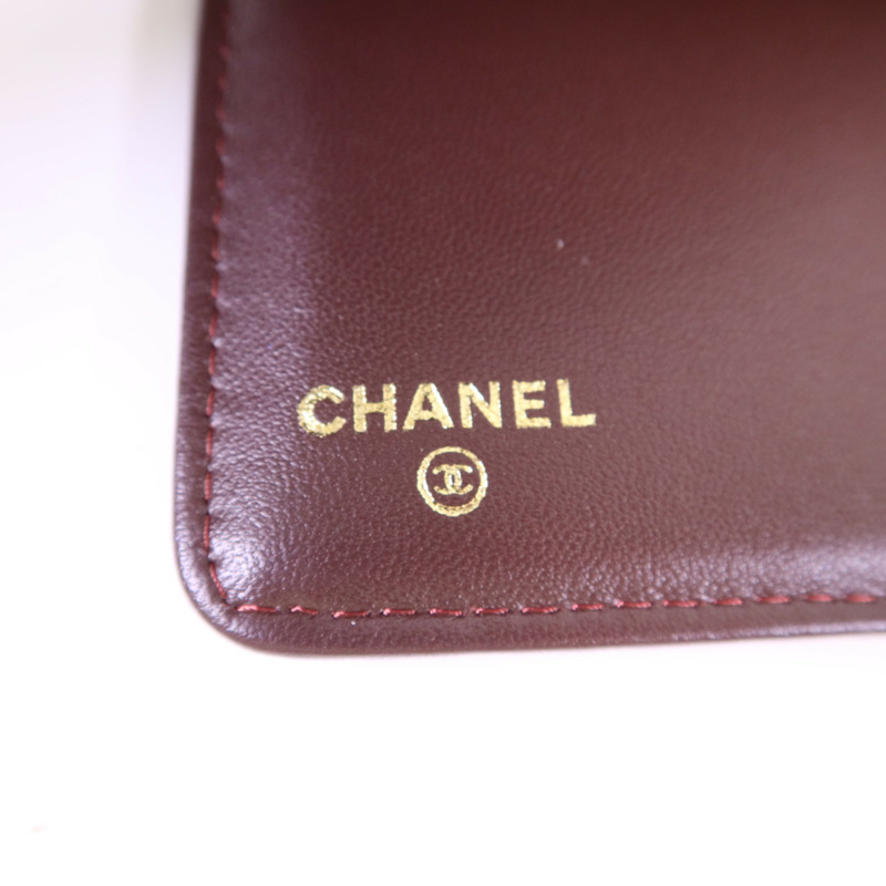 CHANEL 羊皮皮革Bifold Wallet金扣錢包-7