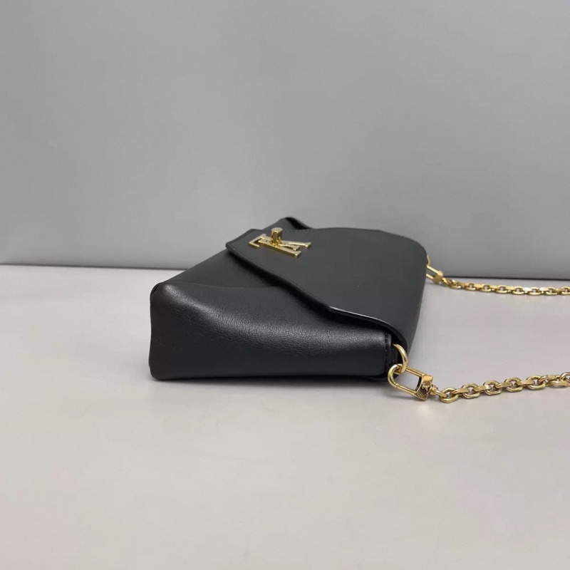 LV路易威登Love Note系列黑色全皮鏈條包-2