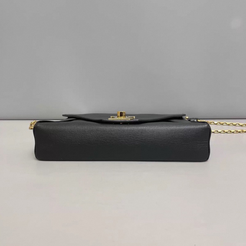 LV路易威登Love Note系列黑色全皮鏈條包-3