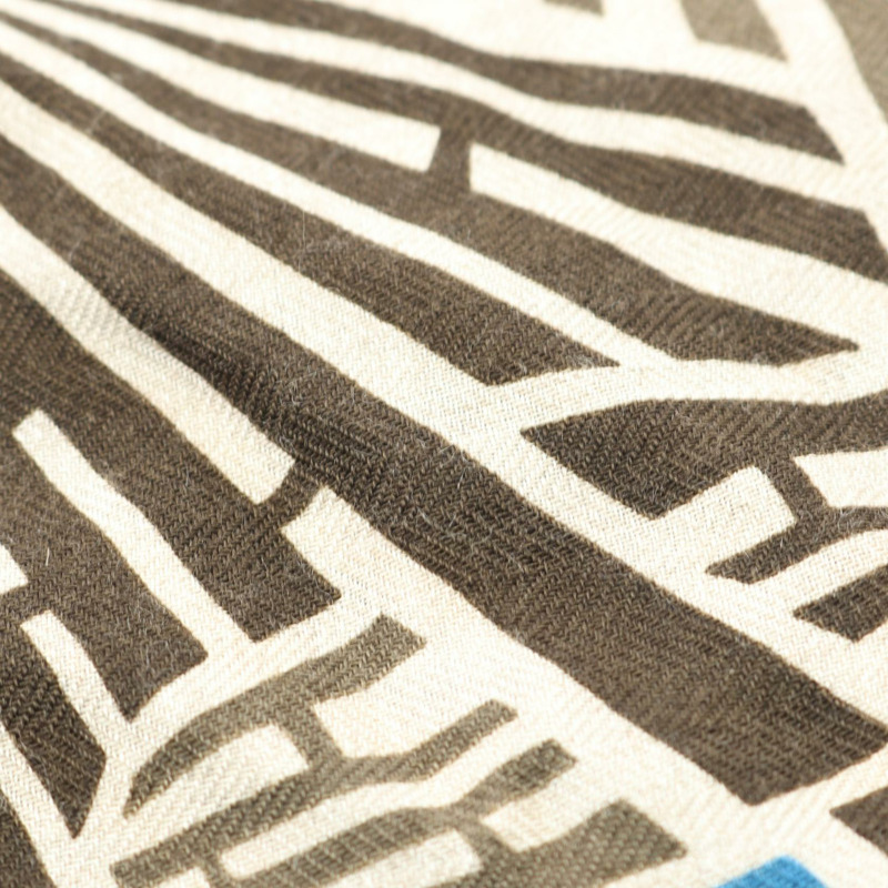 愛馬仕 Losange GM 鑽石奔騰 H 絲巾，真絲羊絨材質，藍色、海軍藍、灰色，二手-3