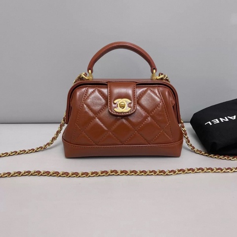 Chanel香奈兒 焦糖色全皮菱格金扣小號醫生包 芯片