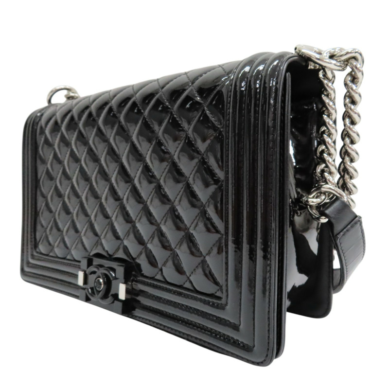 黑色 漆皮皮革 BOY 28 鏈帶肩背包【CHANEL 香奈兒】 A67086-2