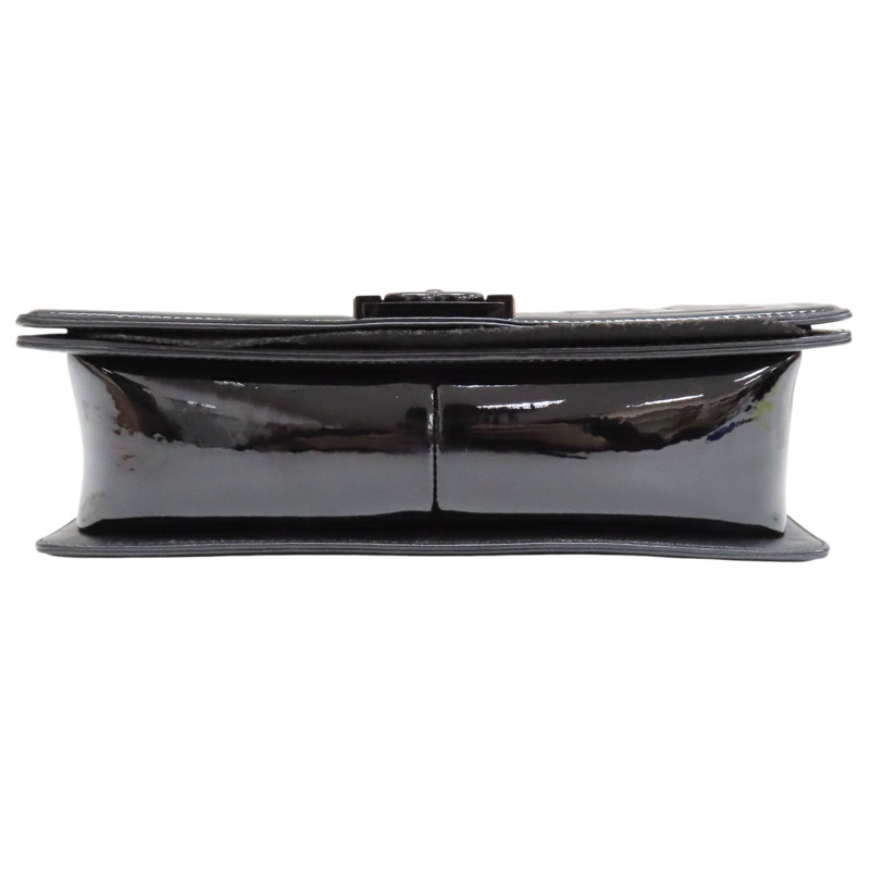 黑色 漆皮皮革 BOY 28 鏈帶肩背包【CHANEL 香奈兒】 A67086-3