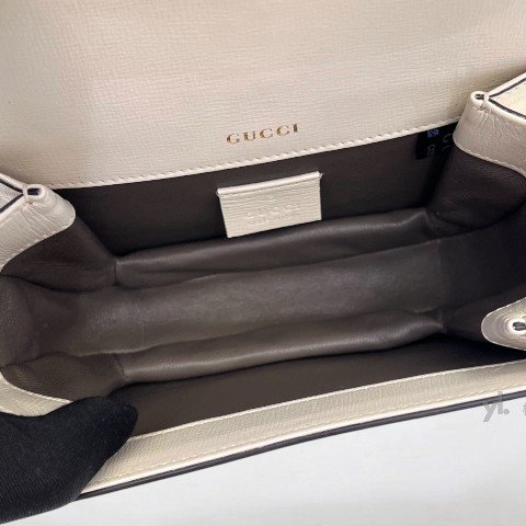 Y1986-GUCCI包包 Sylvie1969系列白牛皮下蓋肩背包615965-5