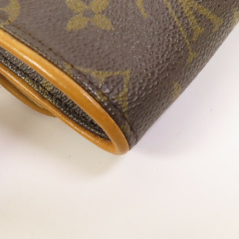 LOUIS VUITTON Monogram Pochette Twin GM金扣肩背袋-11