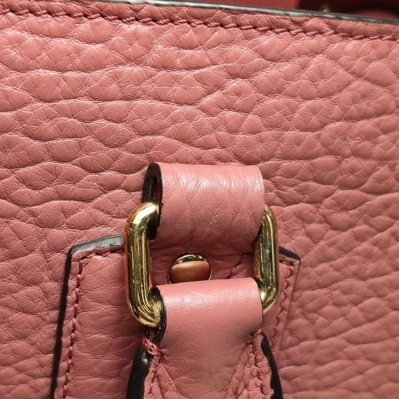 Burberry Clifton牛皮純色字母Logo徽標單肩包-14